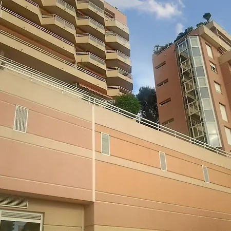 Stylish Sea-view On The French Riviera With Balcony, Wifi, Pool Apartment *
